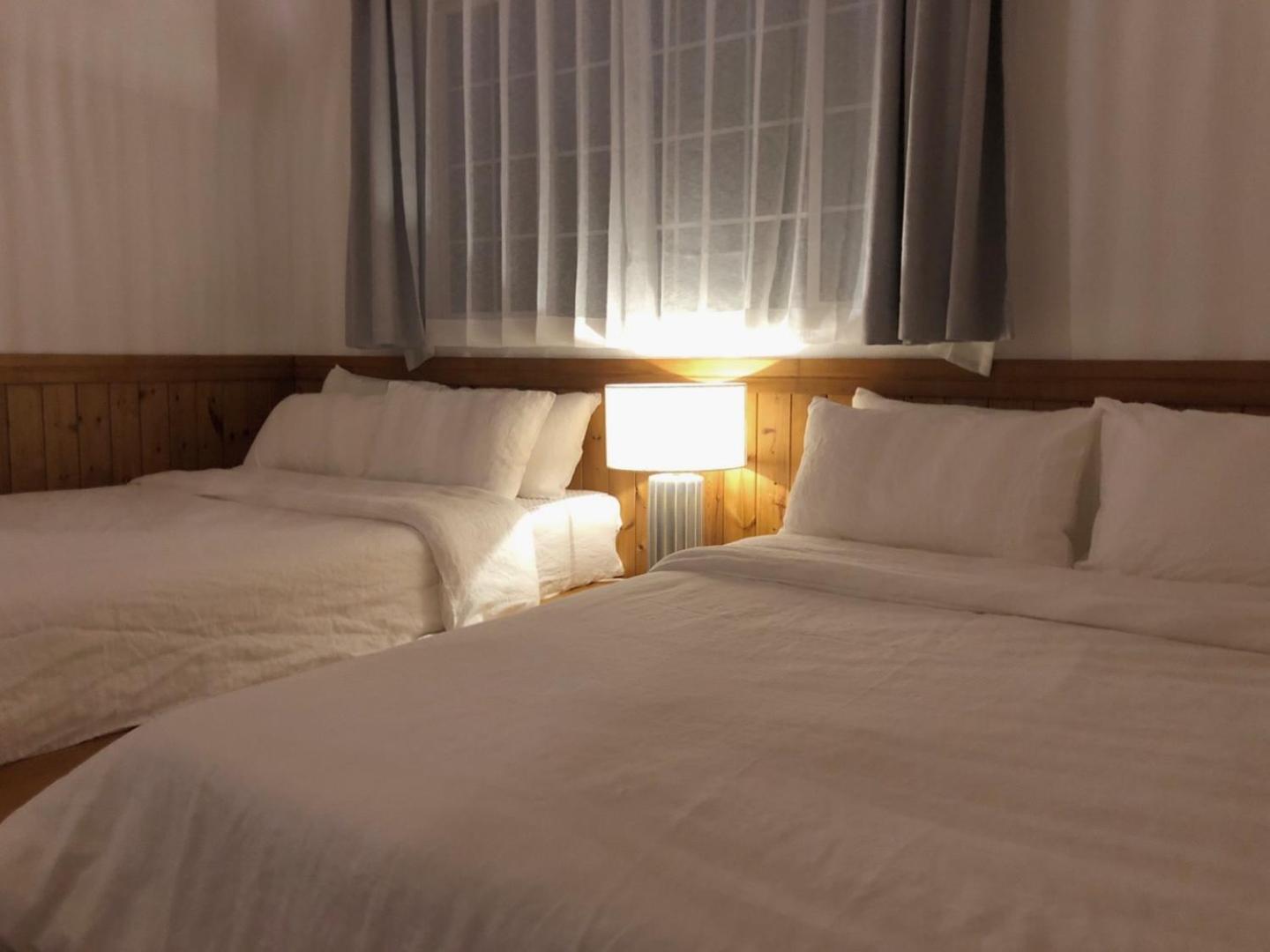 At Corner Resort & Garden Jeju Exterior photo