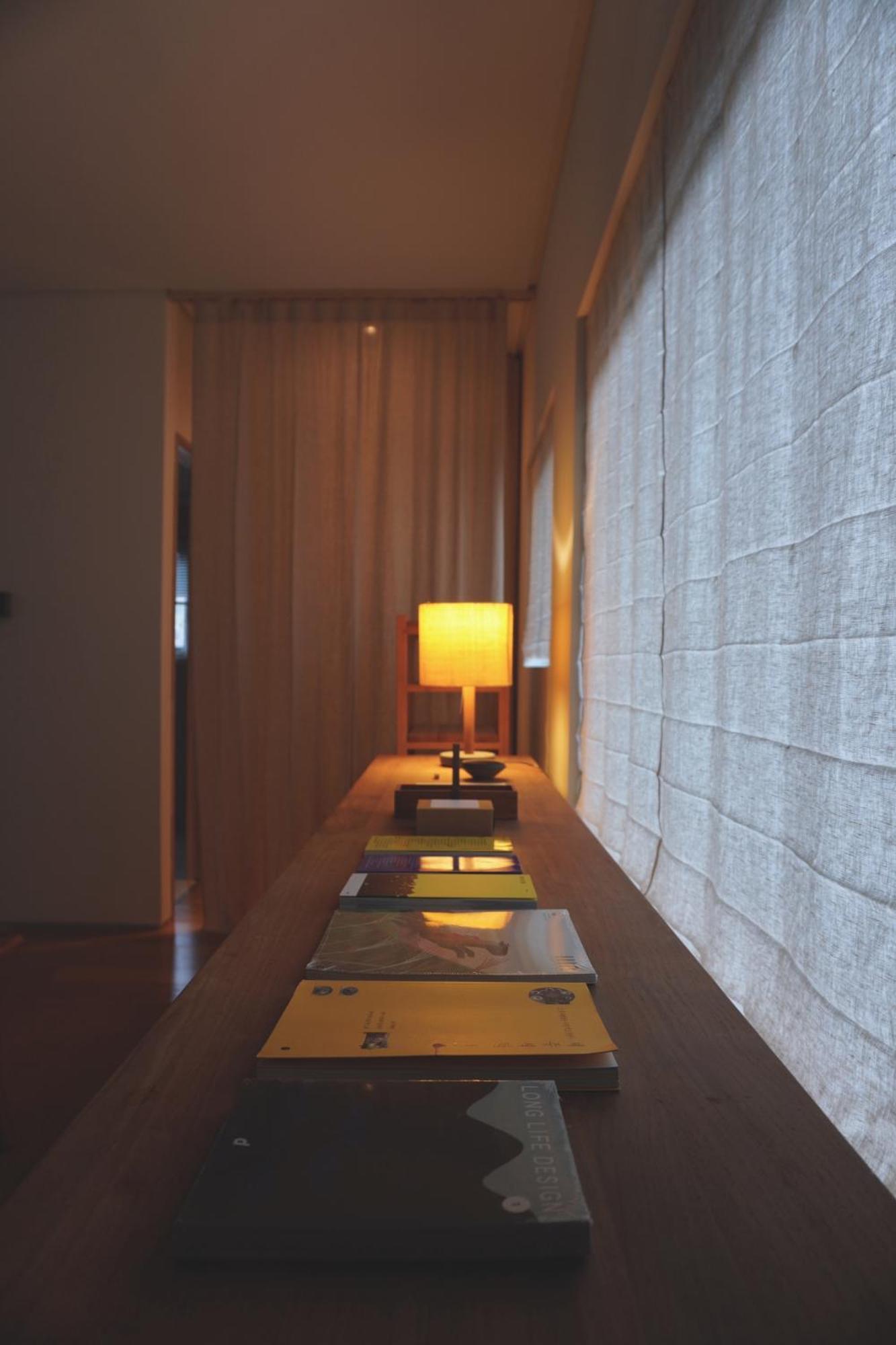 At Corner Resort & Garden Jeju Exterior photo
