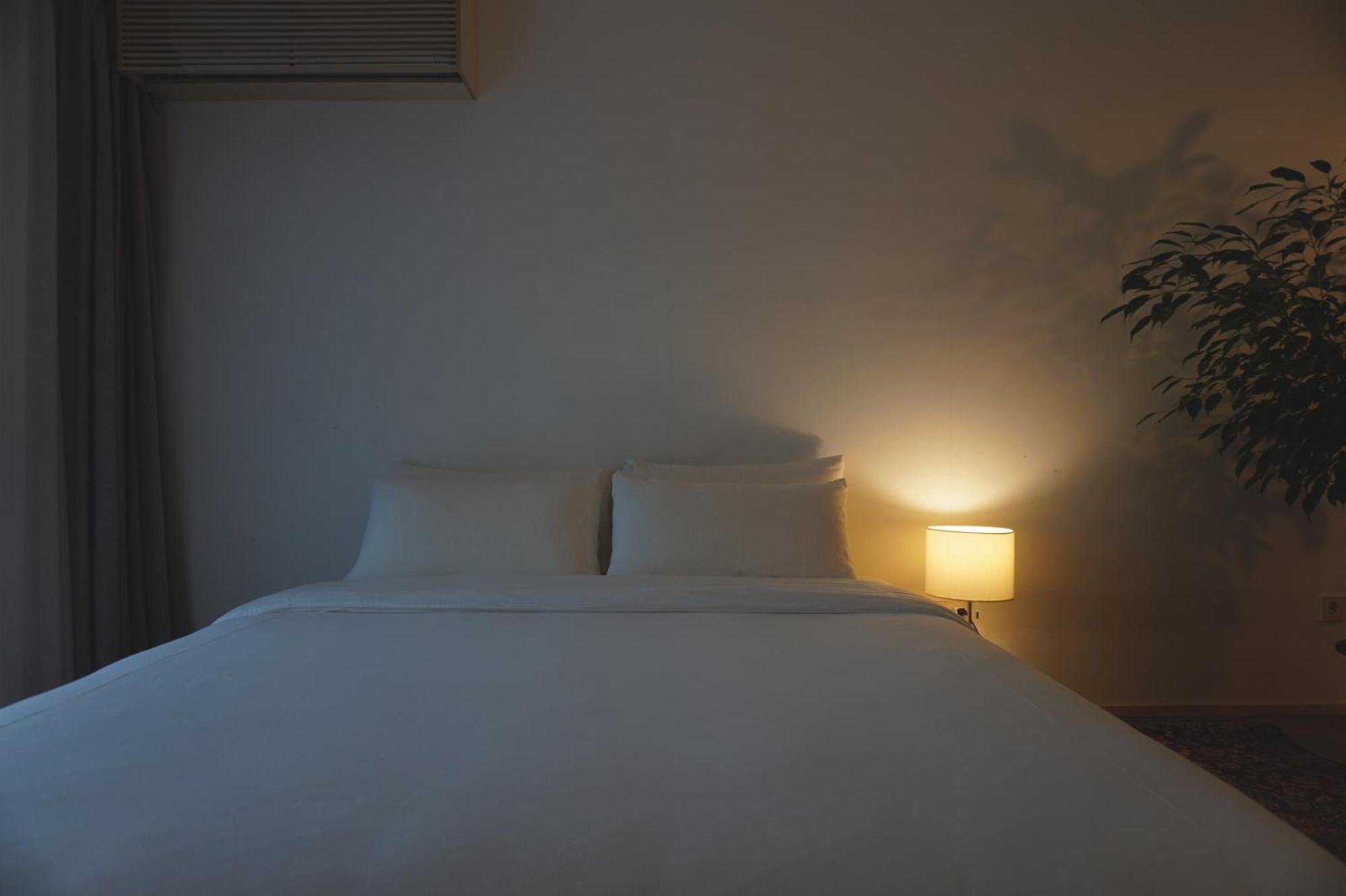 At Corner Resort & Garden Jeju Exterior photo